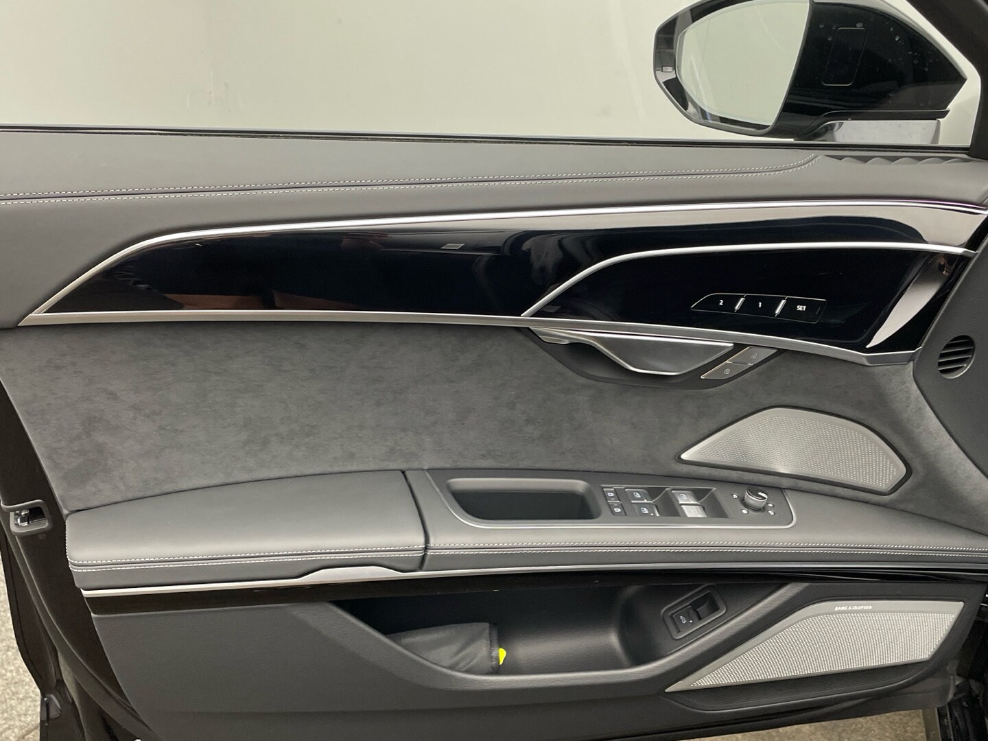 Image about Audi A8 50 TDI quattro tiptronic