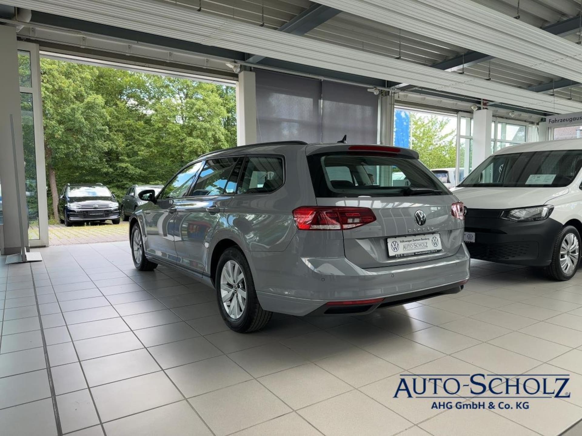 Volkswagen Passat Variant Basis-Modell