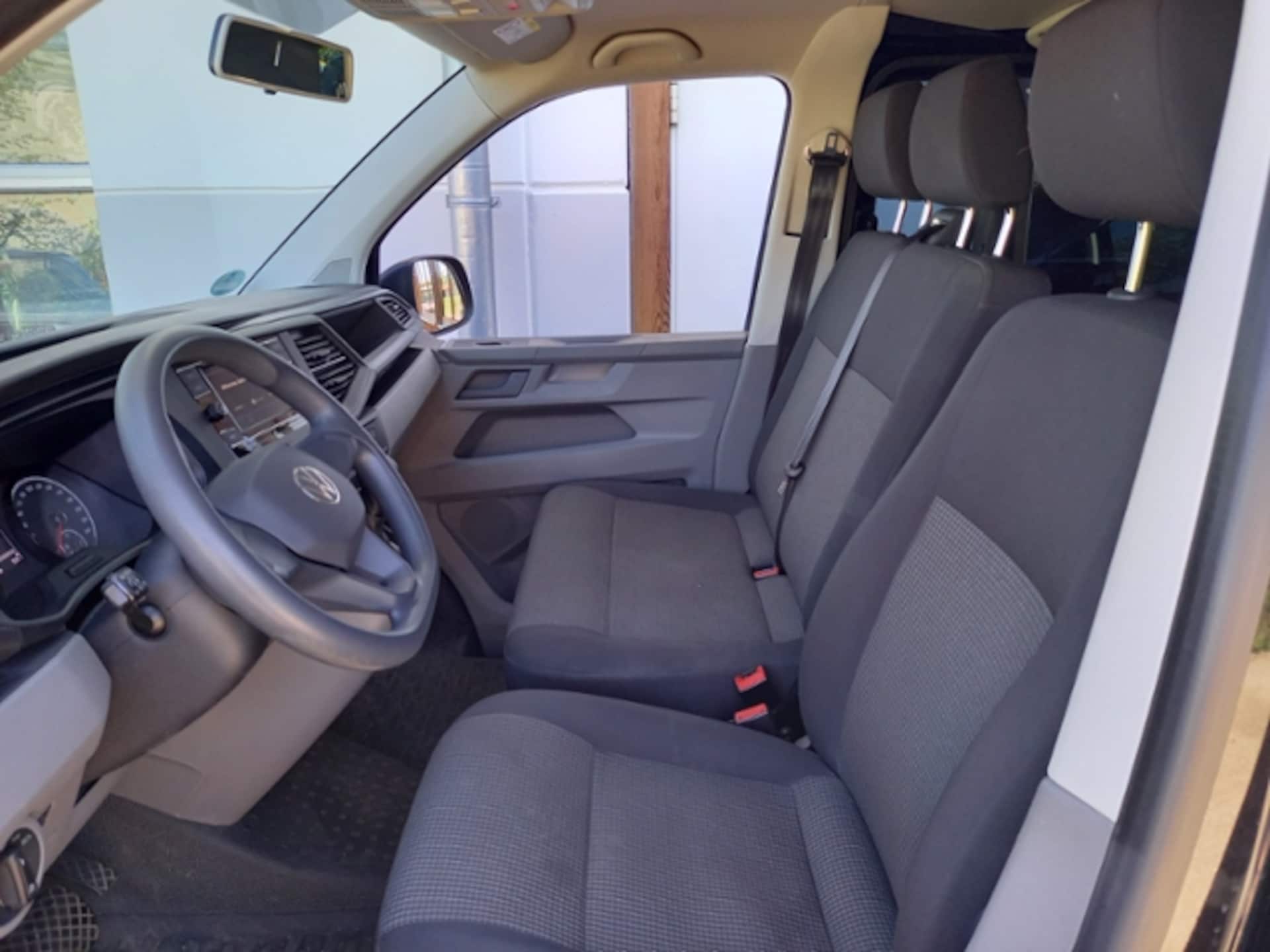 Volkswagen T6.1 Transporter Kombi kurzer Radstand