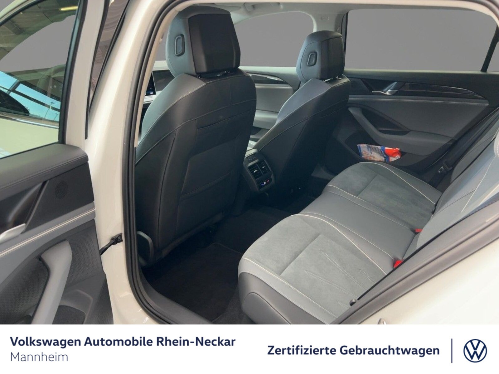 Volkswagen Passat – Bild 7