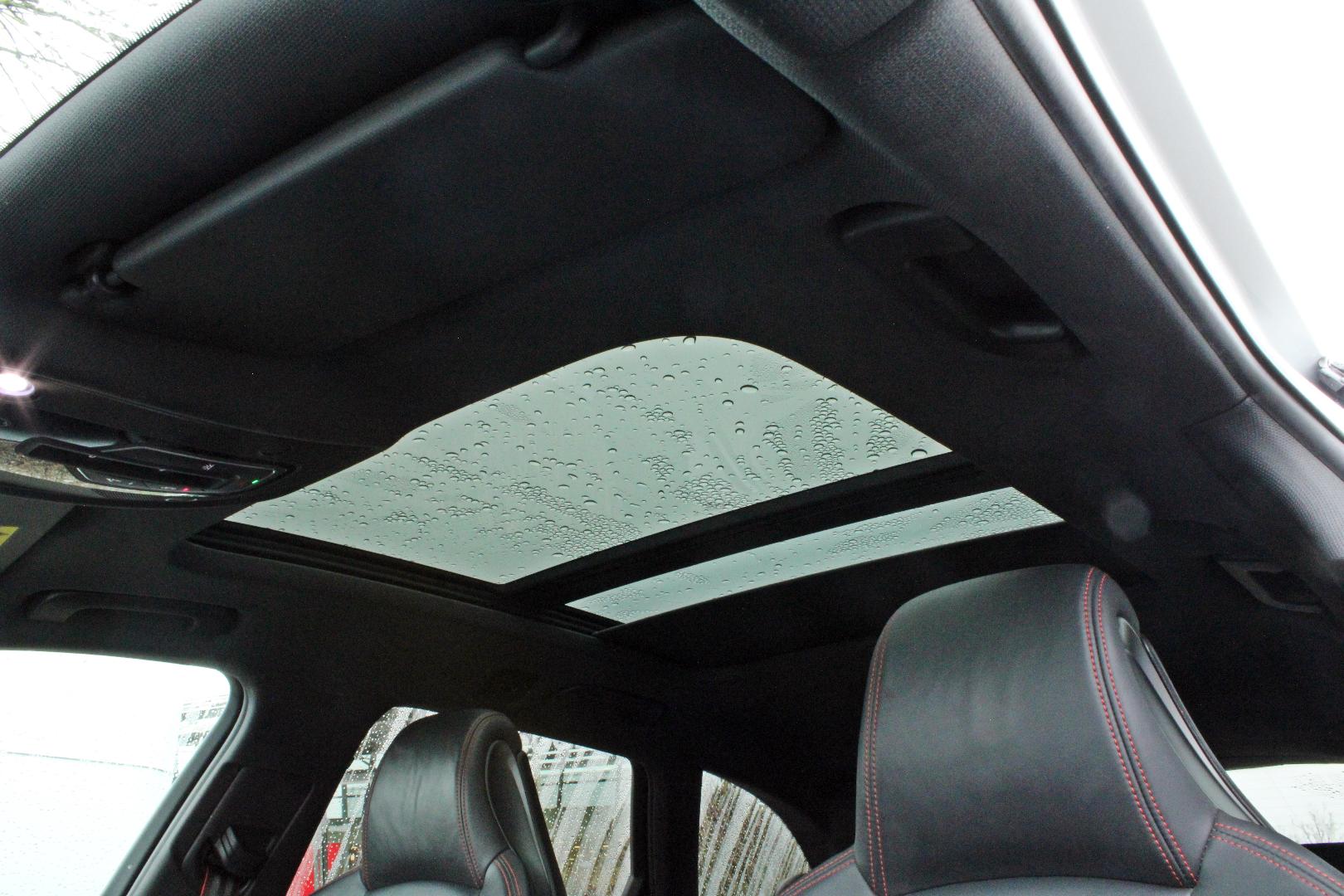 Image about Audi RS 4 Avant TFSI quattro tiptronic