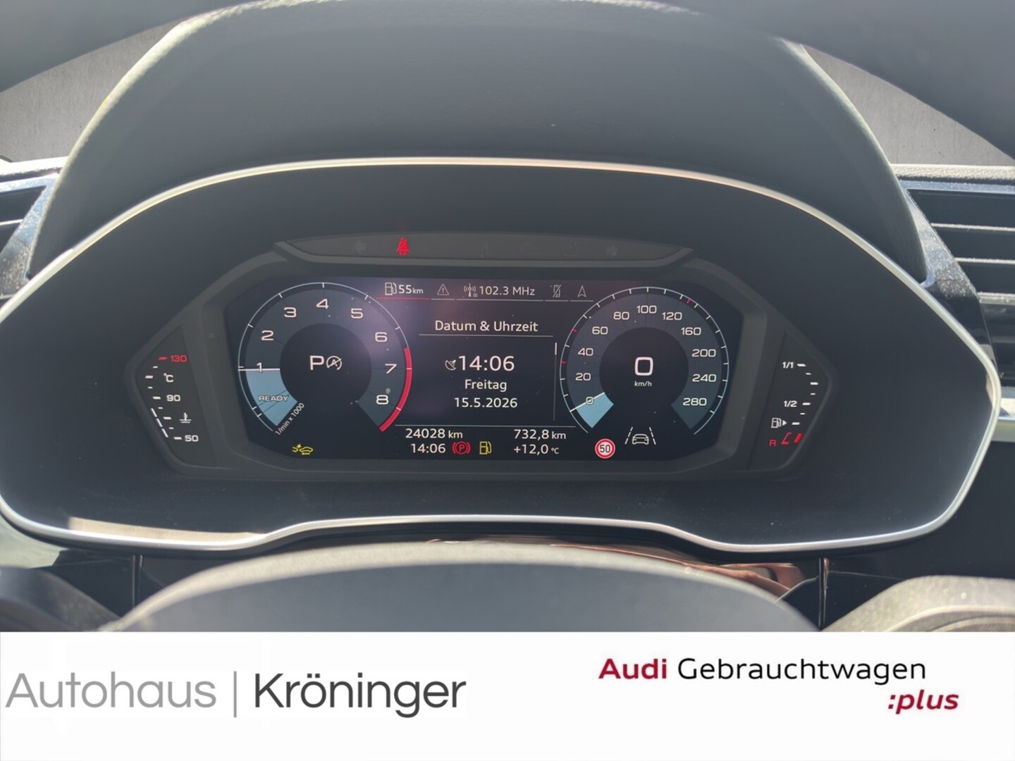 Bild über Audi Q3 S line 35 TFSI S tronic - für weitere Informationen kontaktieren Sie den Audi Partner