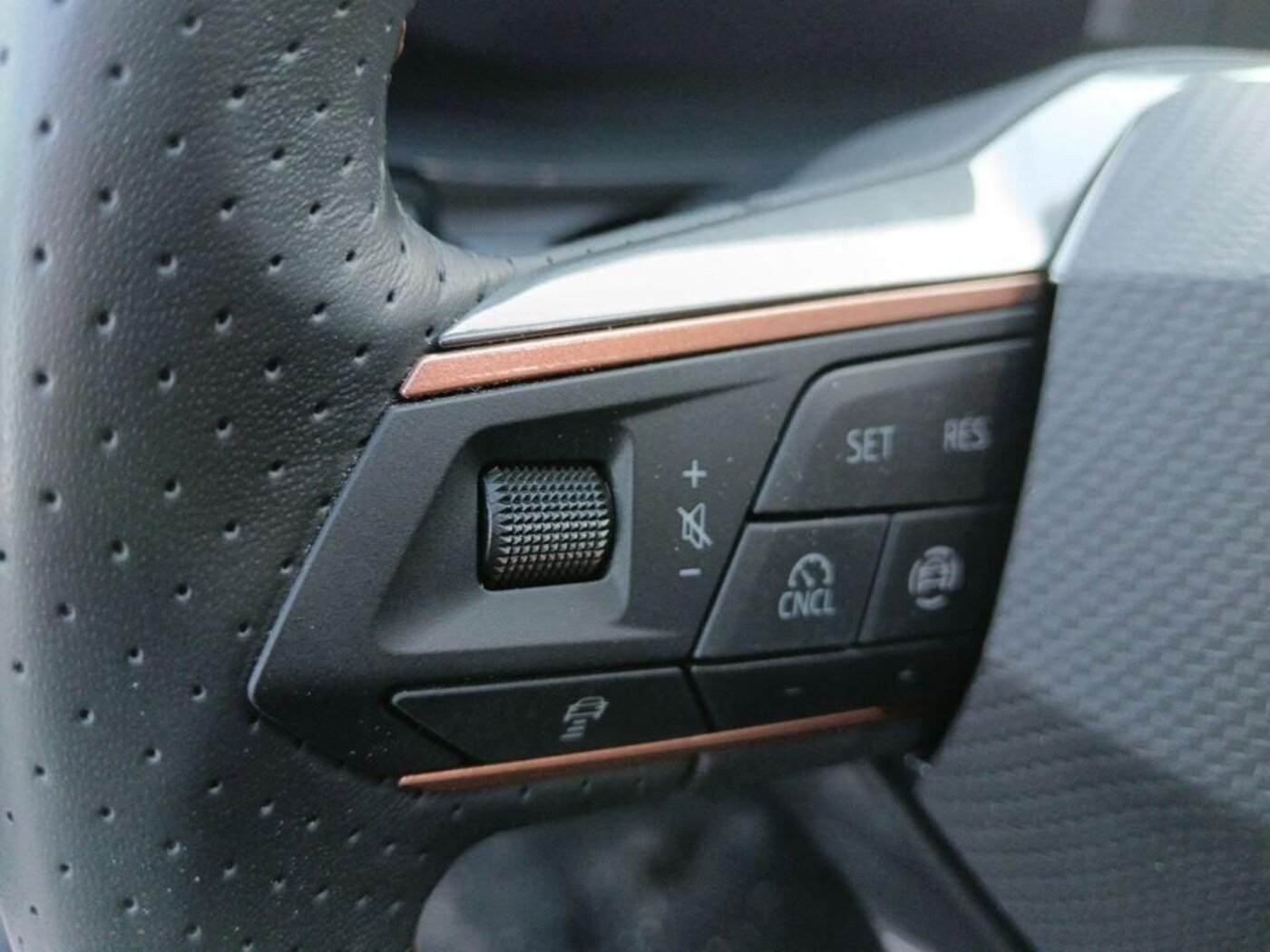CUPRA Formentor 1.5 TSI 110 kW (150 CV) — photo 9