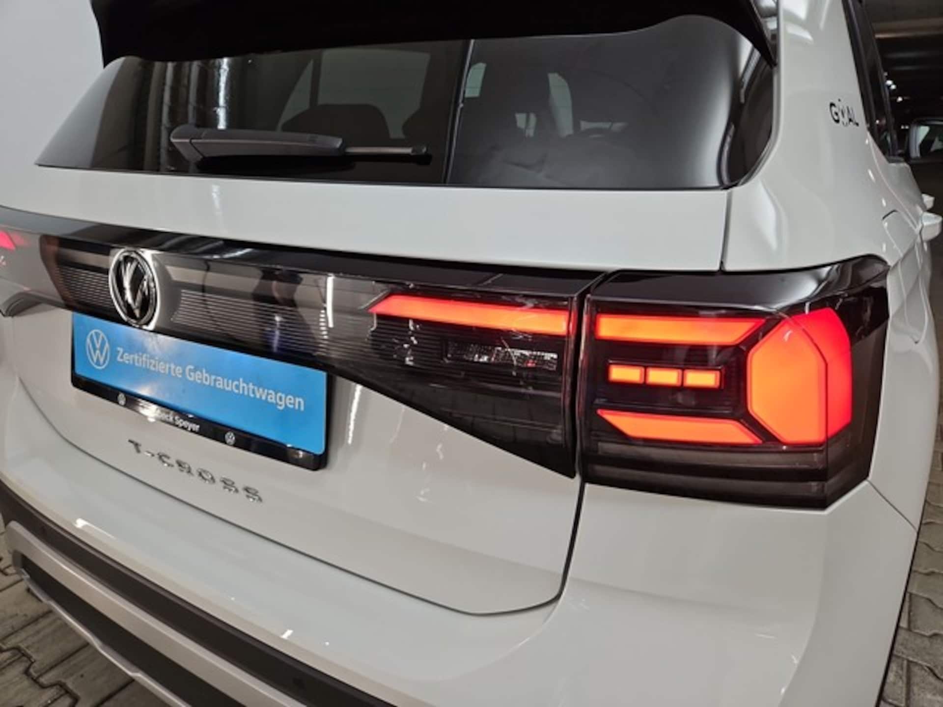 Volkswagen T-Cross Life