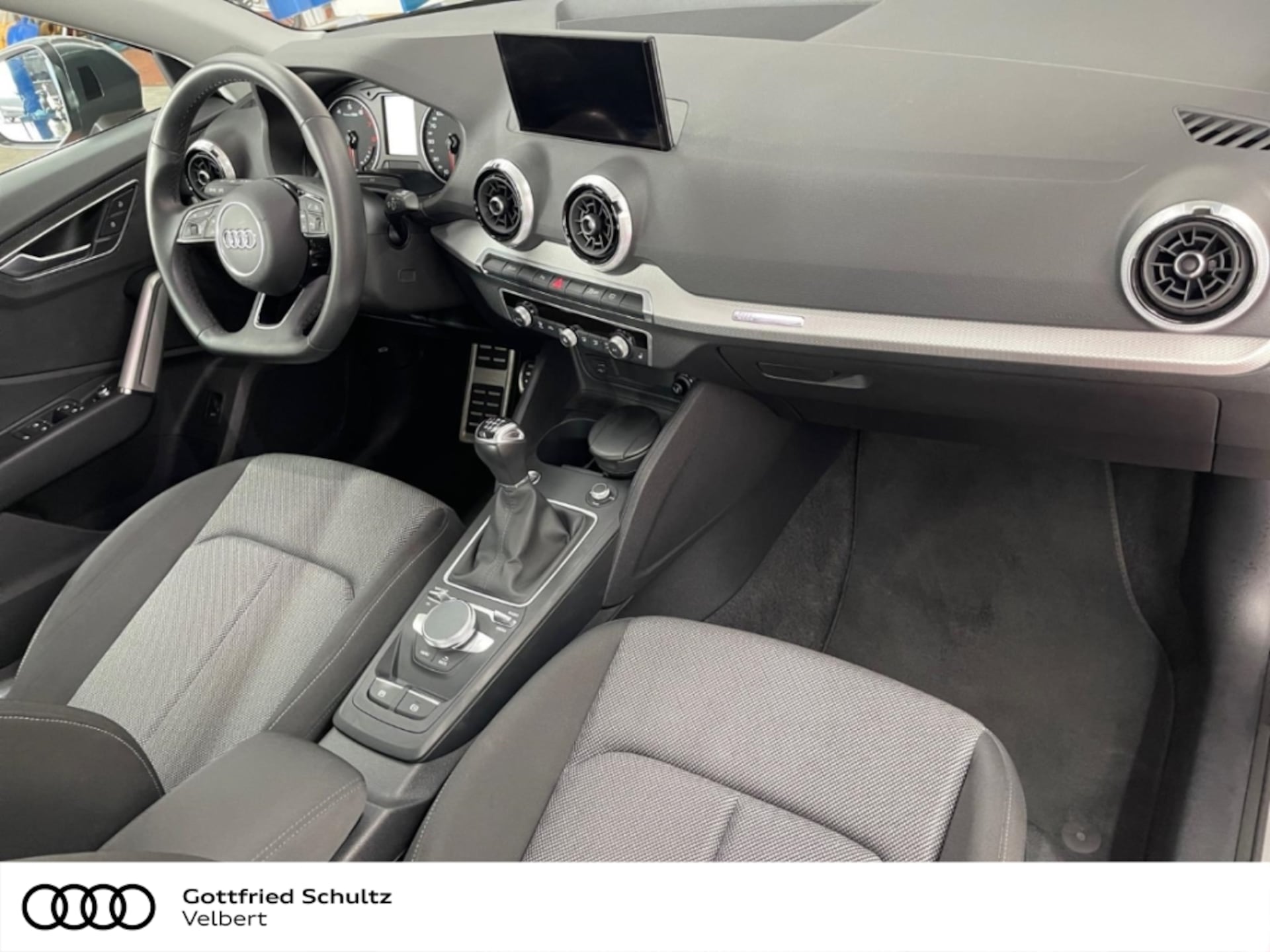 Audi Q2 S line