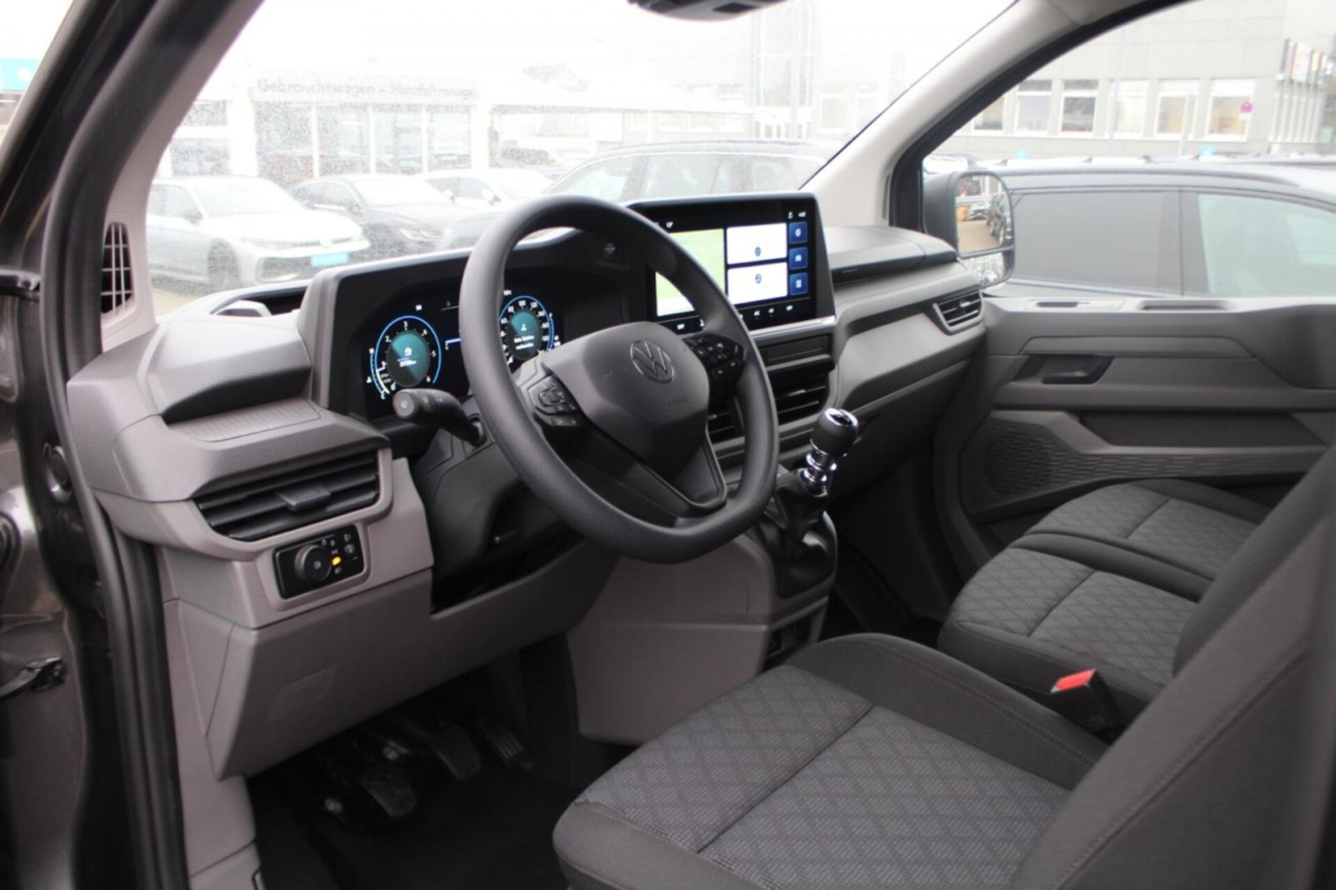 Volkswagen Transporter Kasten langer Radstand