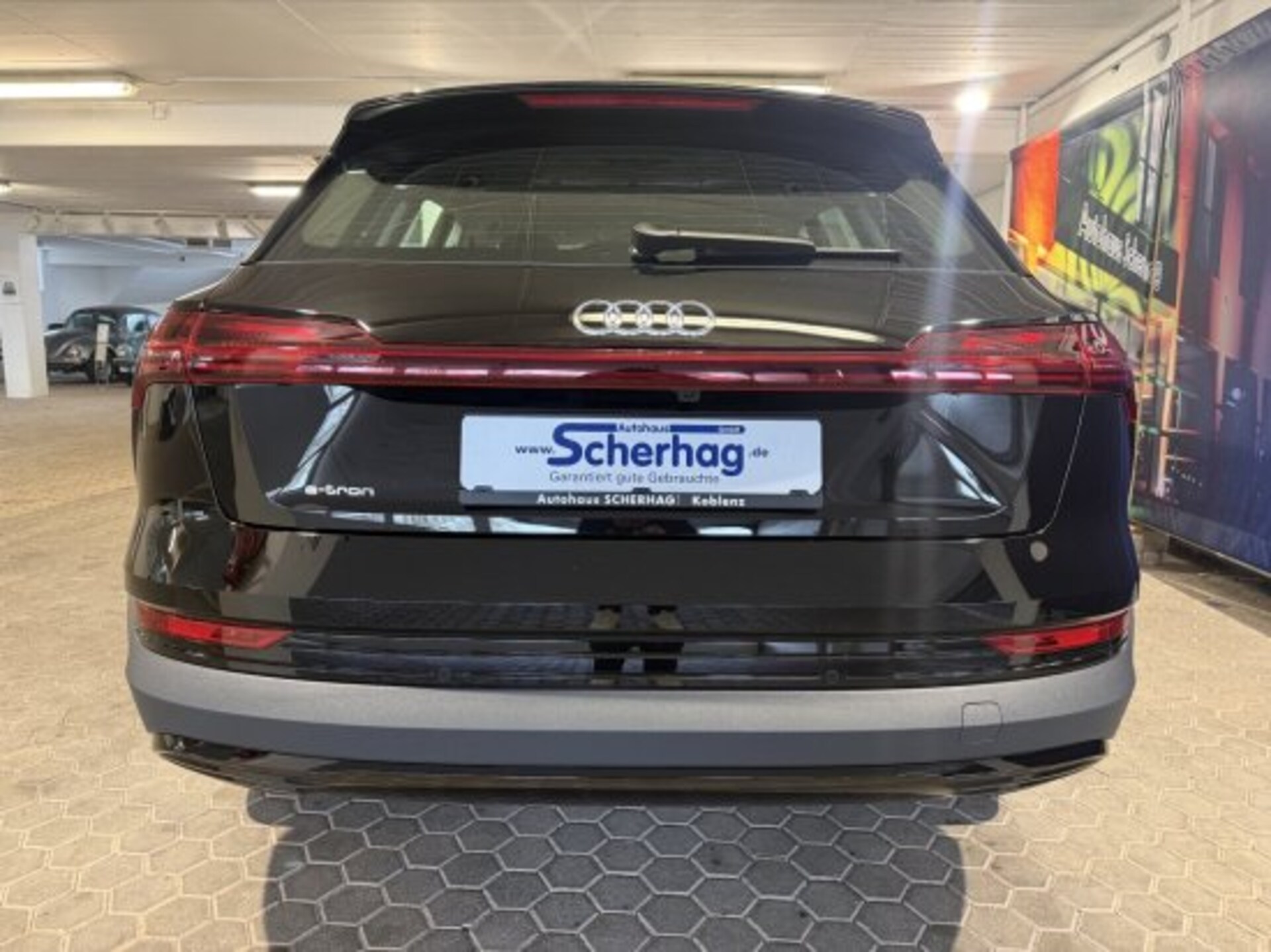 Audi e-tron