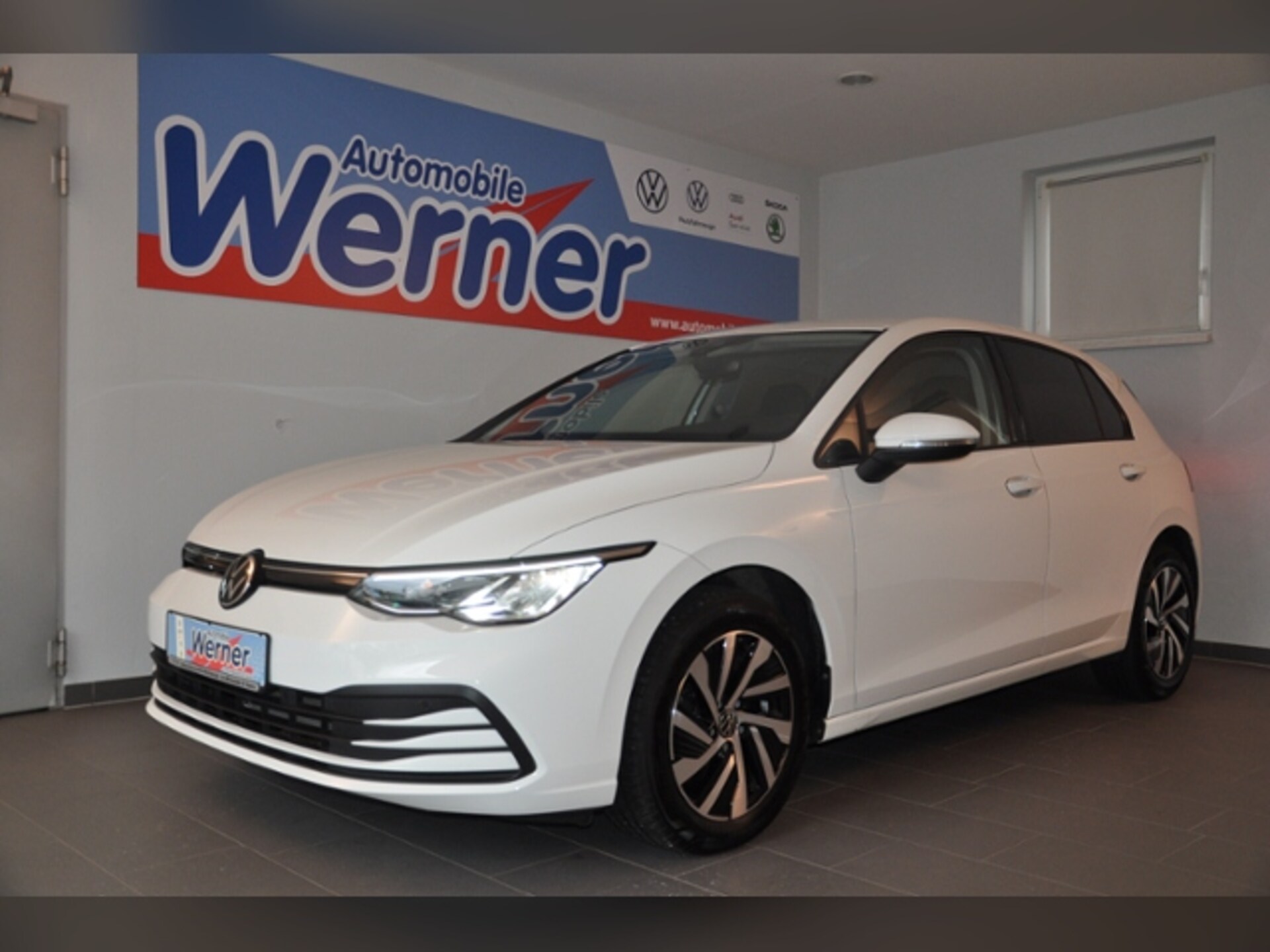 Volkswagen Golf Life