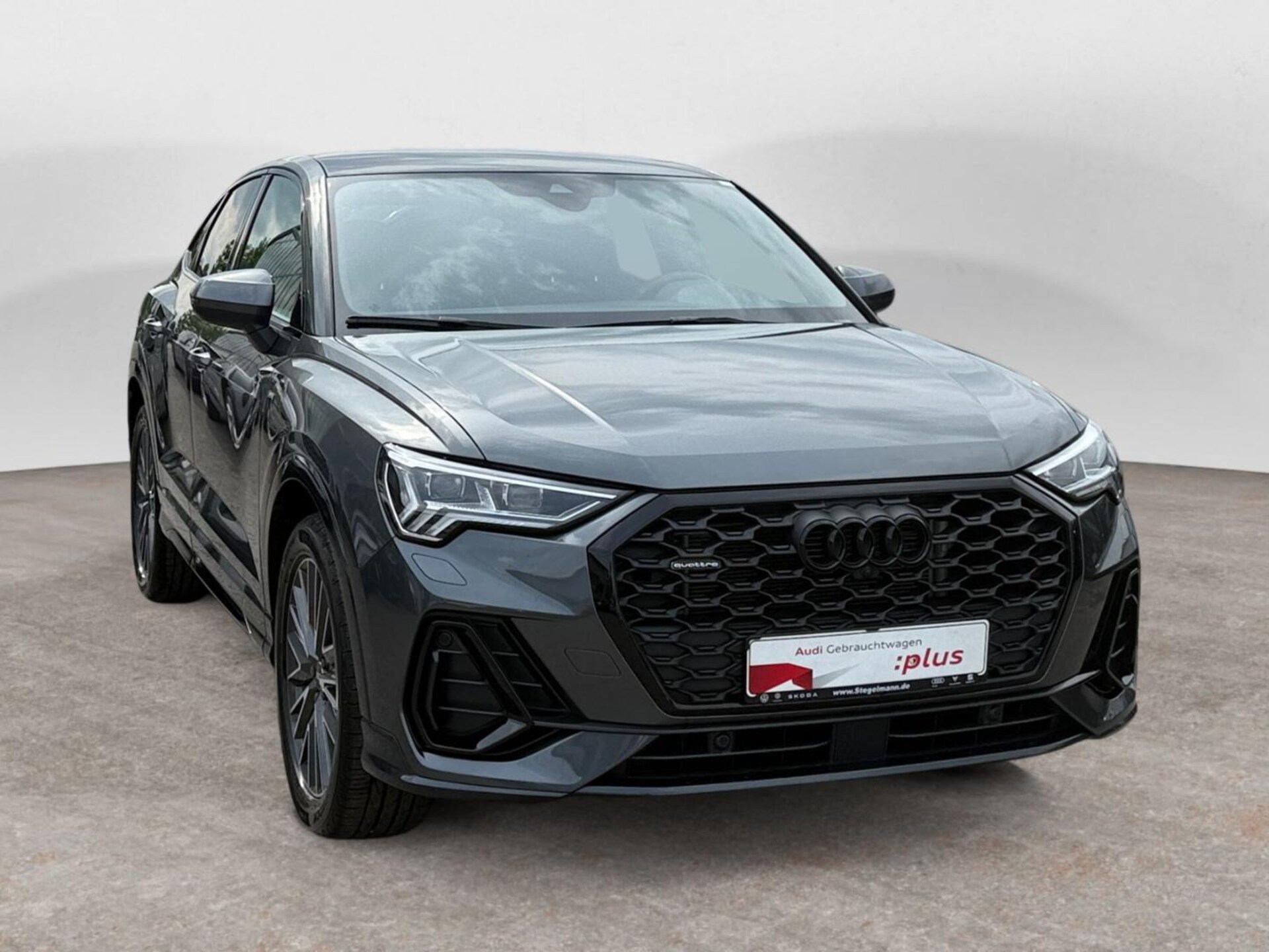 Audi Q3 Sportback S line