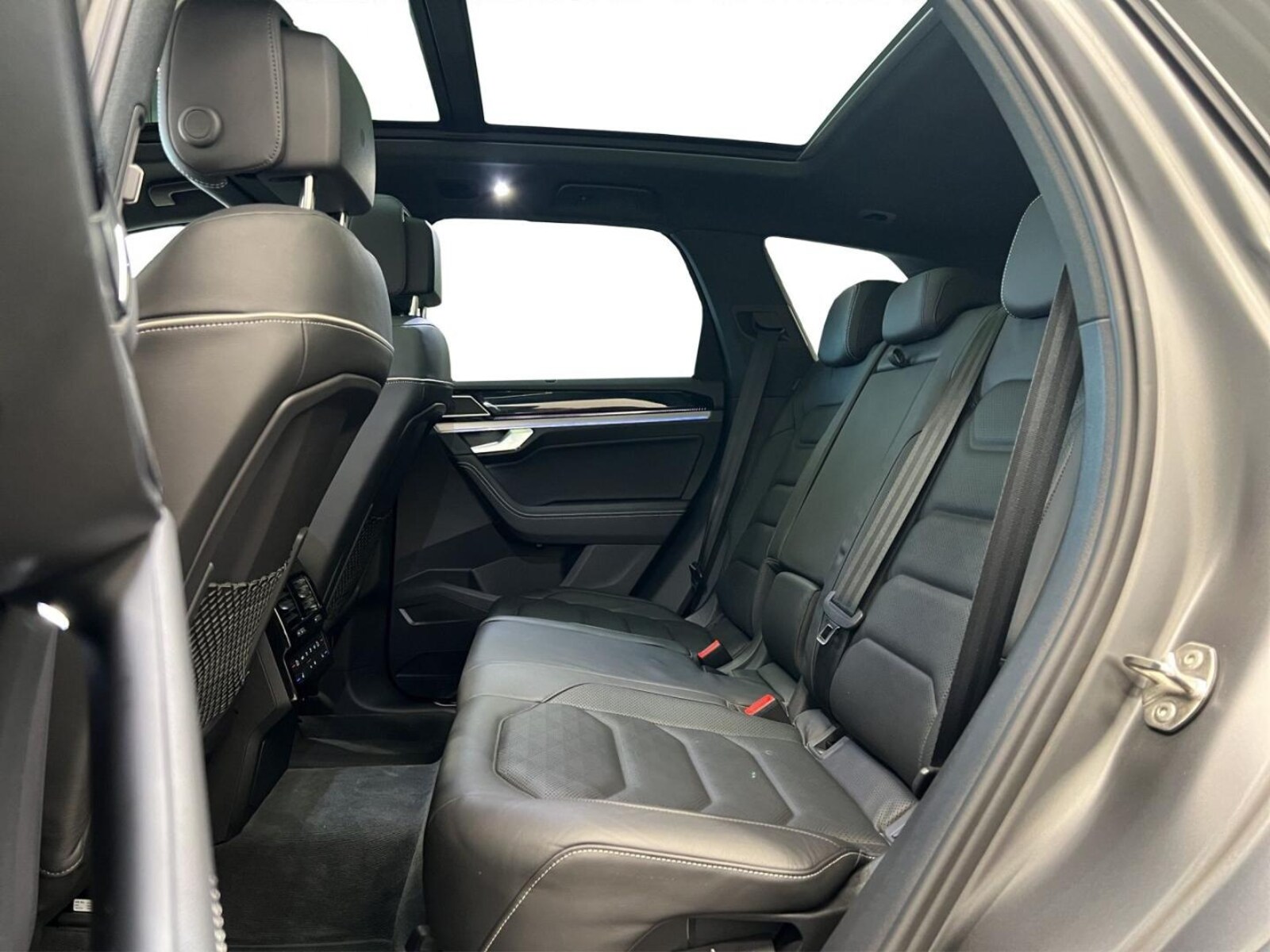 Volkswagen Touareg – Bild 19