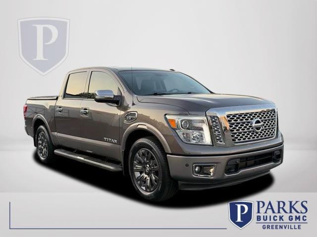 2017 Nissan Titan