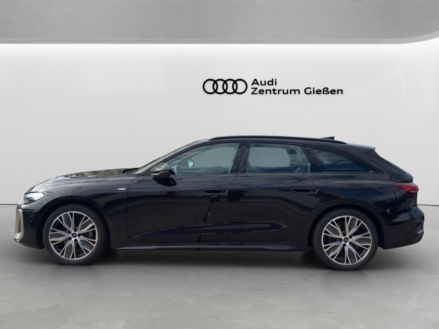 Bild über Audi A5 Avant TFSI 150 kW S tronic - für weitere Informationen kontaktieren Sie den Audi Partner
