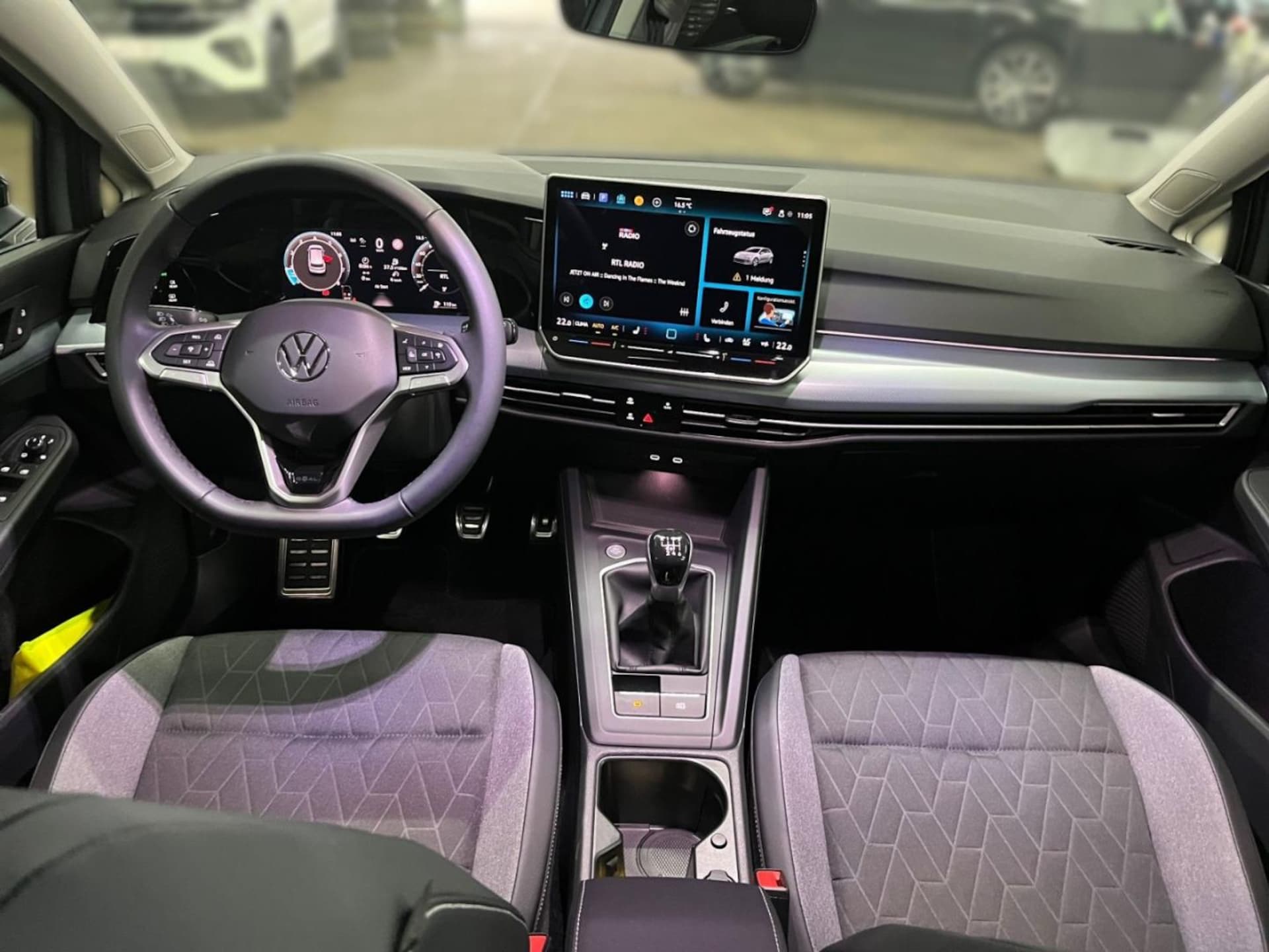 Volkswagen Golf Life