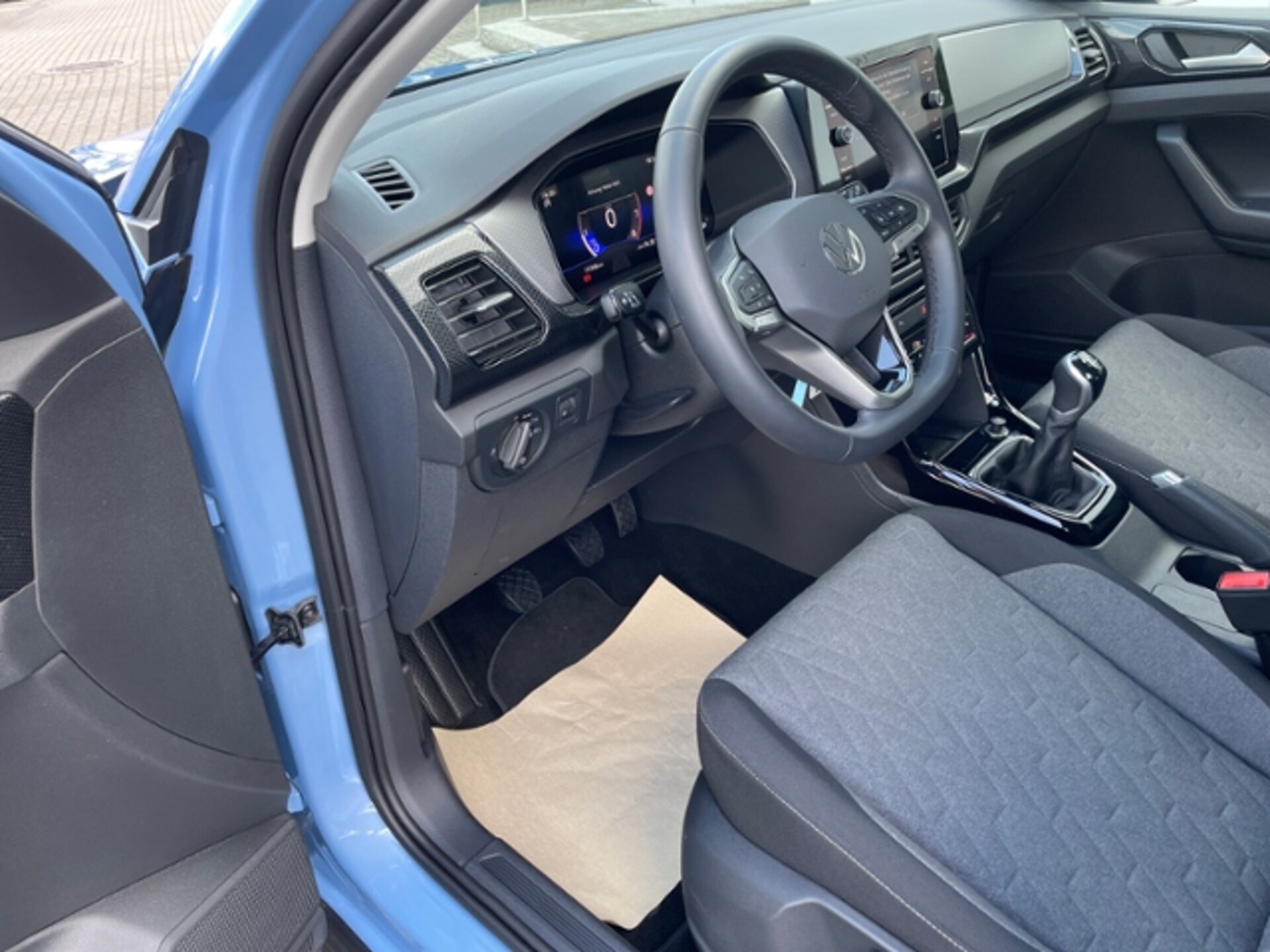 Volkswagen T-Cross Life