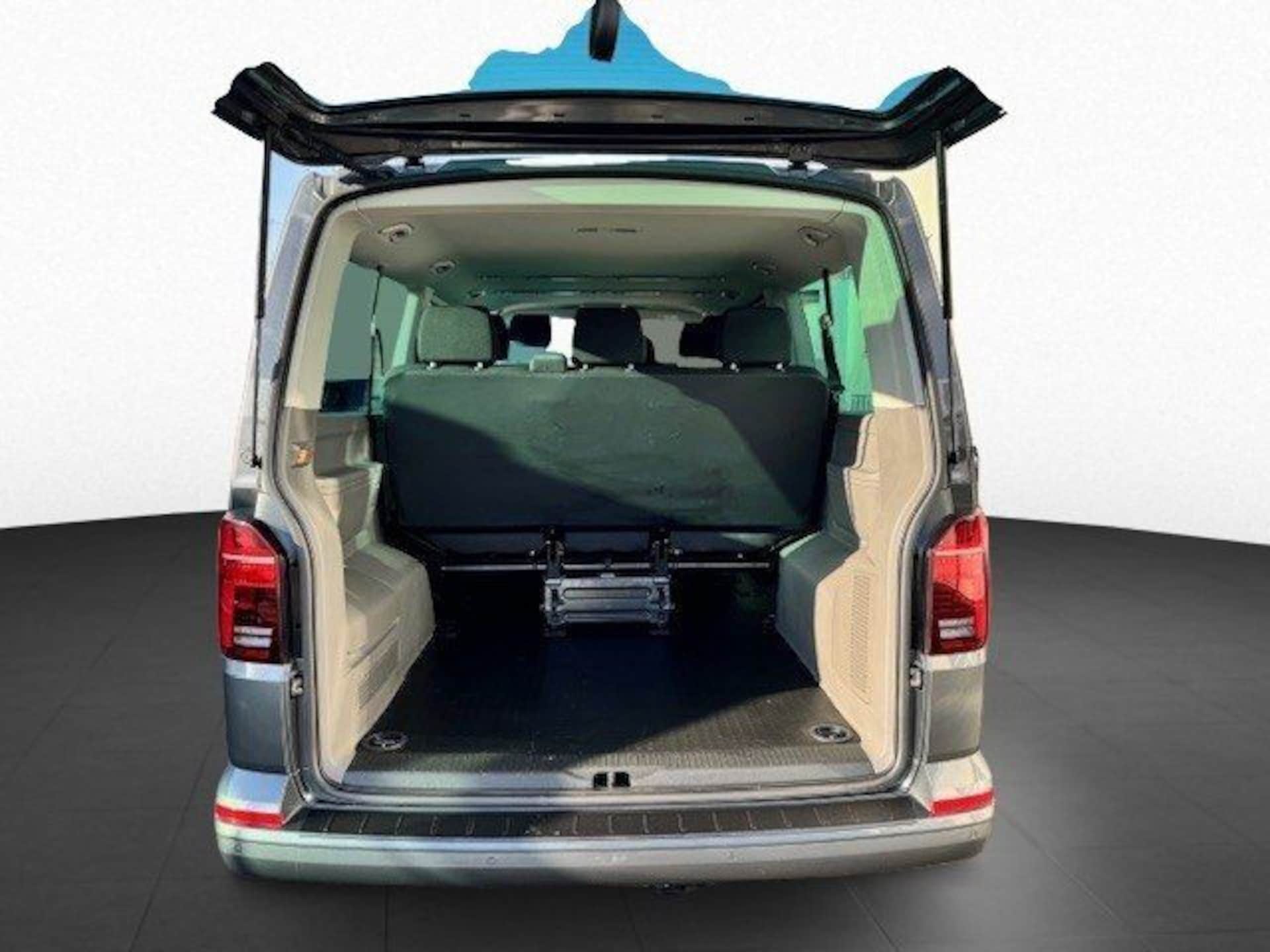 Volkswagen T6.1 Caravelle langer Radstand Trendline