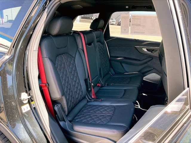 2026 Audi Q7 Prestige - Photo 19