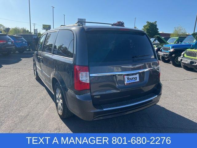 2015 Chrysler Town & Country