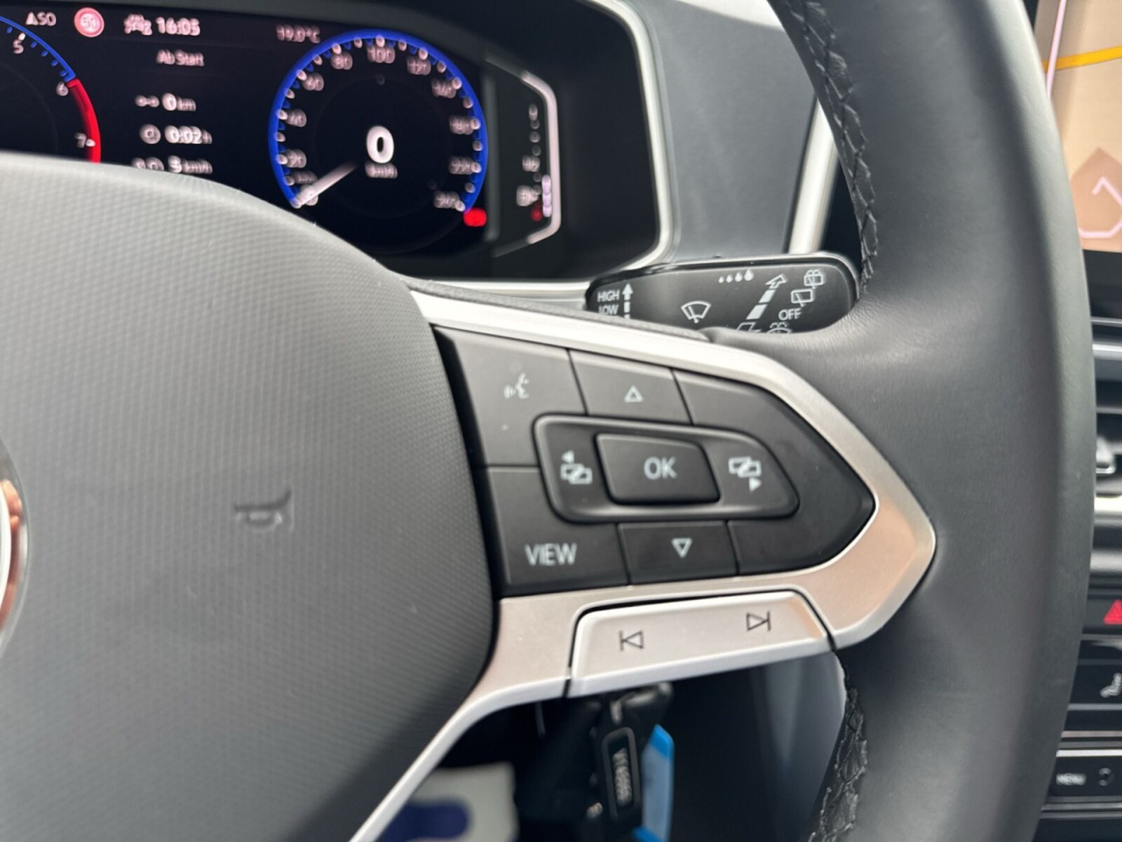 Volkswagen T-Roc – Bild 17