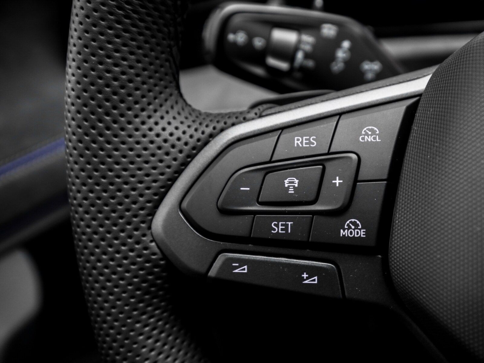 Volkswagen Tiguan – Bild 10