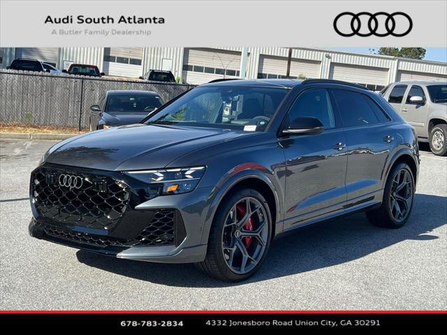 2025 Audi RS Q8 Base