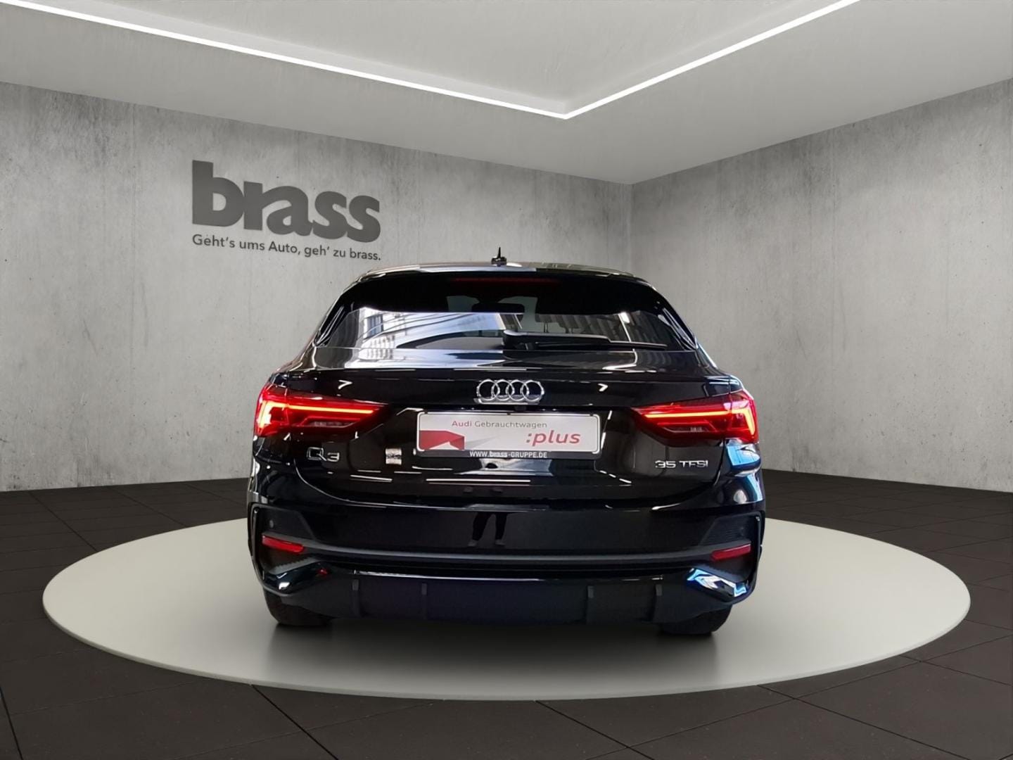 Bild über Audi Q3 Sportback S line 35 TFSI S tronic - für weitere Informationen kontaktieren Sie den Audi Partner