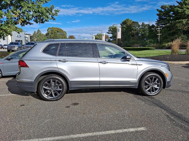 2022 Volkswagen Tiguan SE - Photo 7