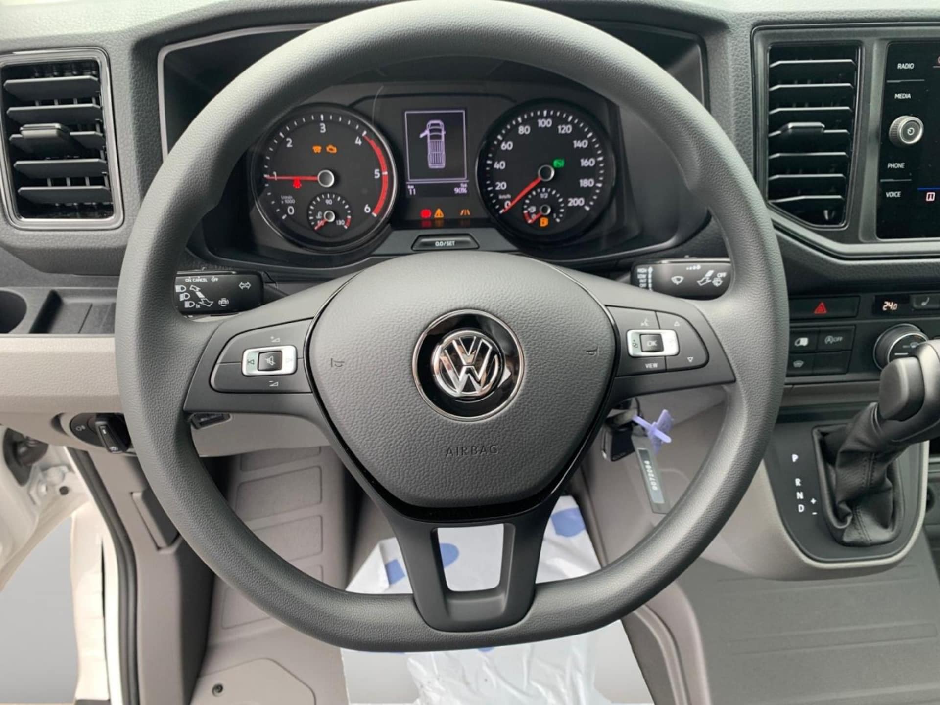 Volkswagen Crafter Kasten mittlerer Radstand