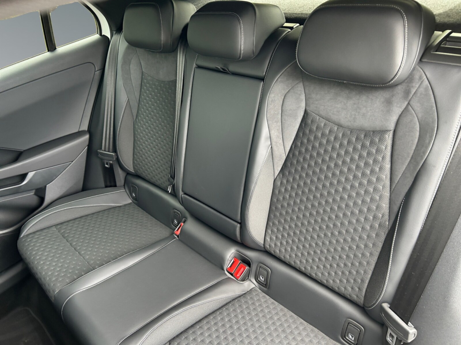 Volkswagen T-Roc – Bild 13