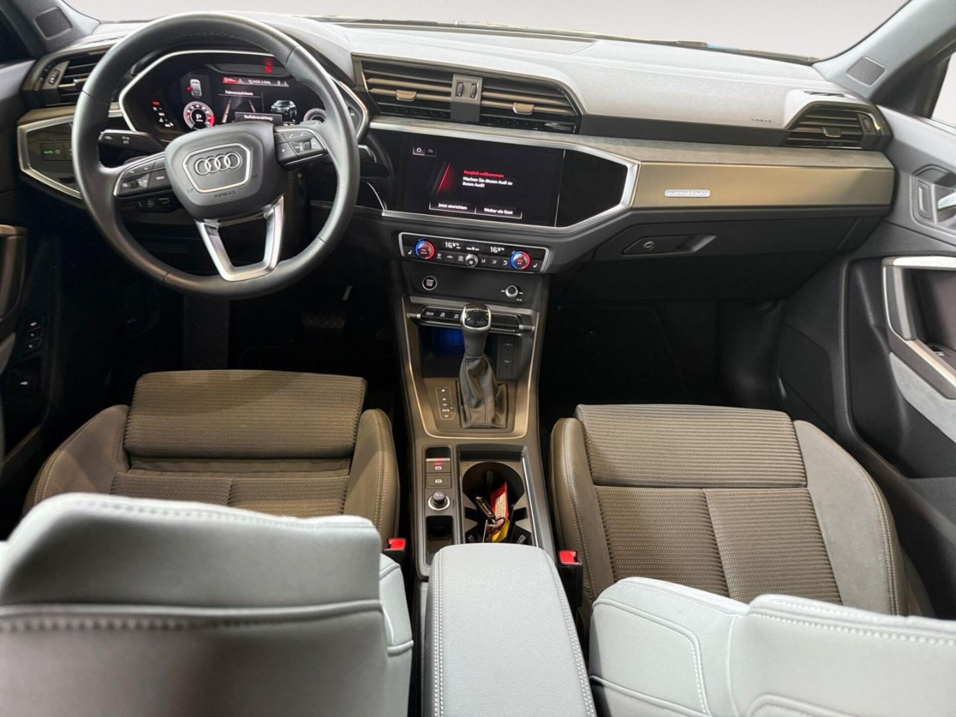 Audi Q3 Sportback S line