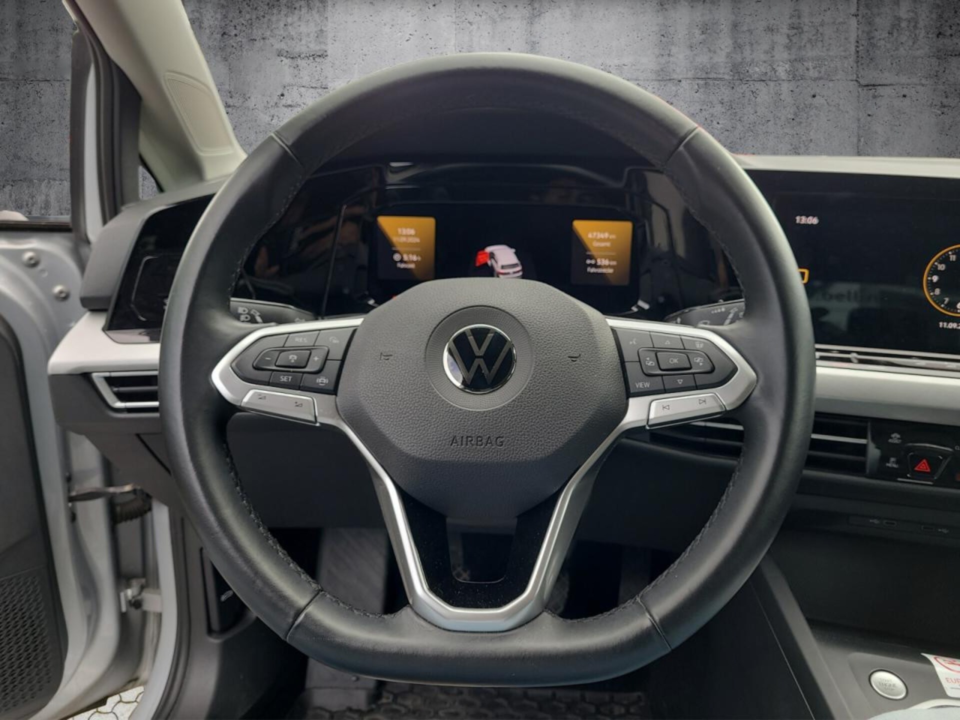 Volkswagen Golf Life