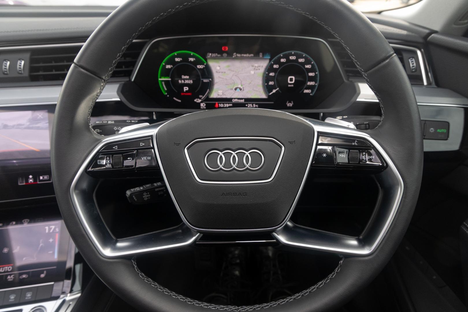 Image about Audi Q8 Sportback e-tron 55 e-tron quattro S line 300,00 kW