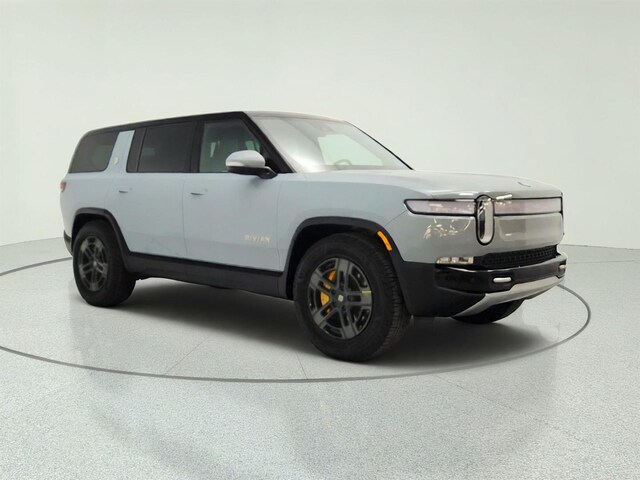 2023 Rivian R1S