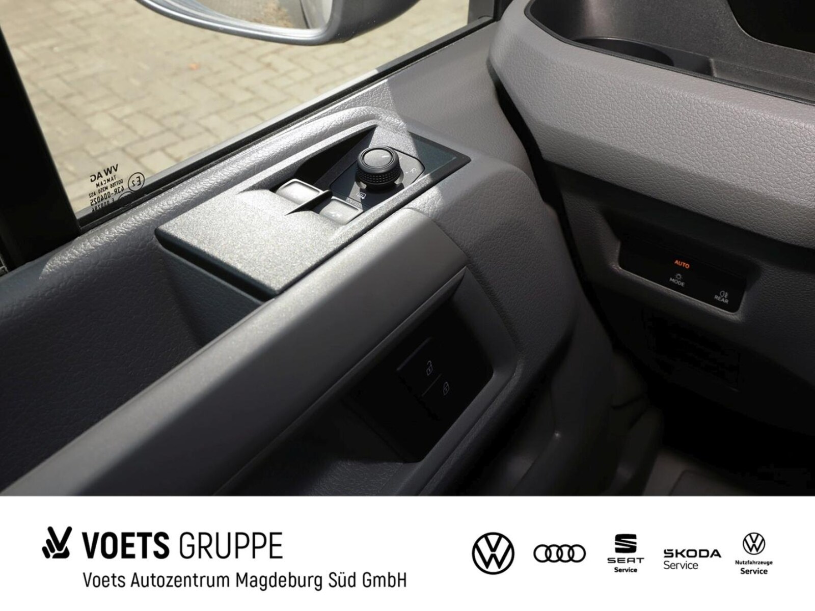 Volkswagen Crafter Kasten mittlerer Radstand – Bild 14