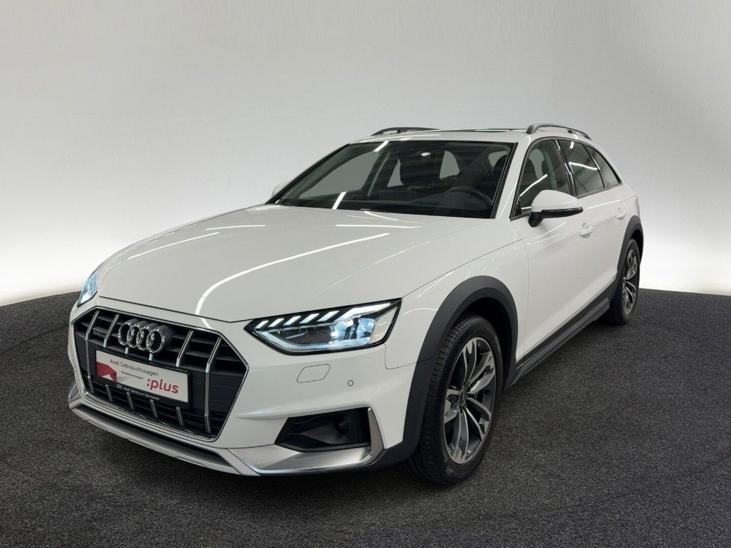 Bild über Audi A4 allroad quattro 45 TFSI quattro S tronic - für weitere Informationen kontaktieren Sie den Audi Partner