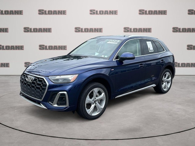 Photo of 2023 Audi Q5