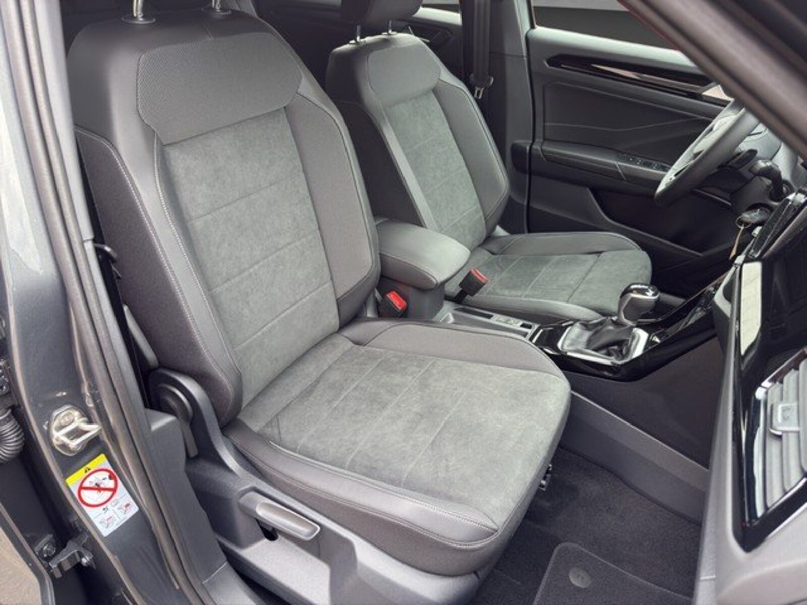 Volkswagen T-Roc – Bild 7