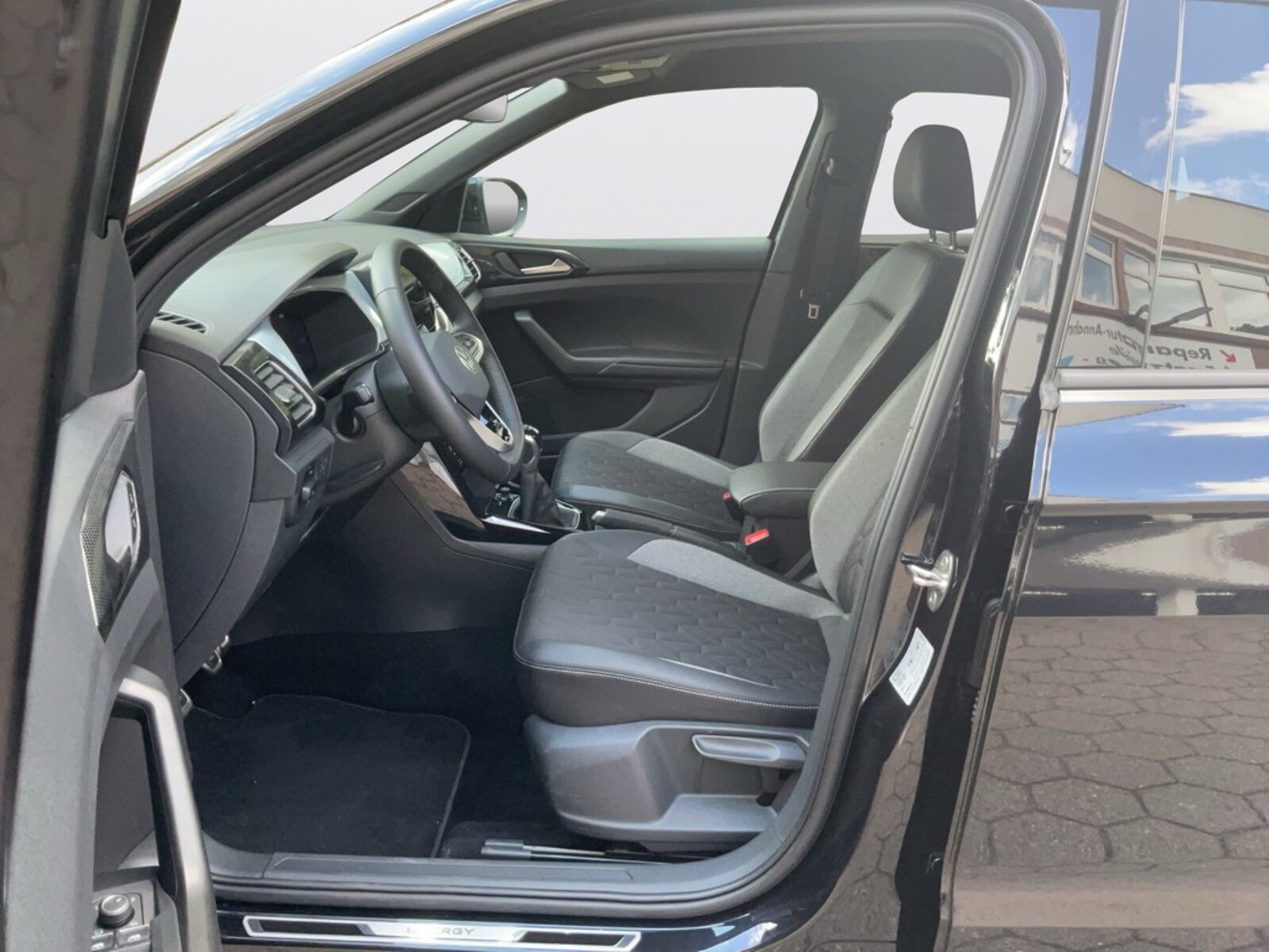 Volkswagen T-Cross – Bild 9