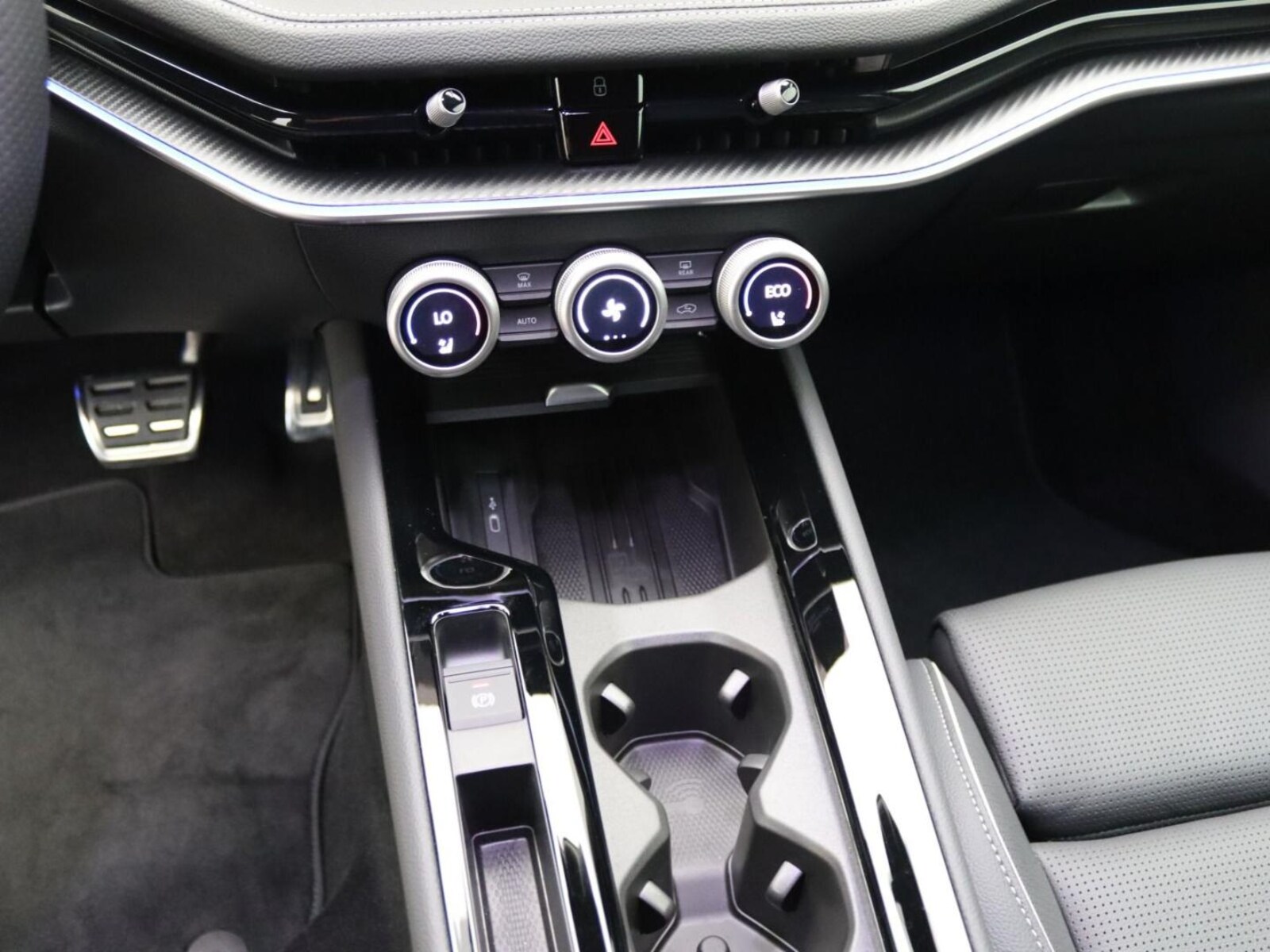 Škoda Superb – Bild 14