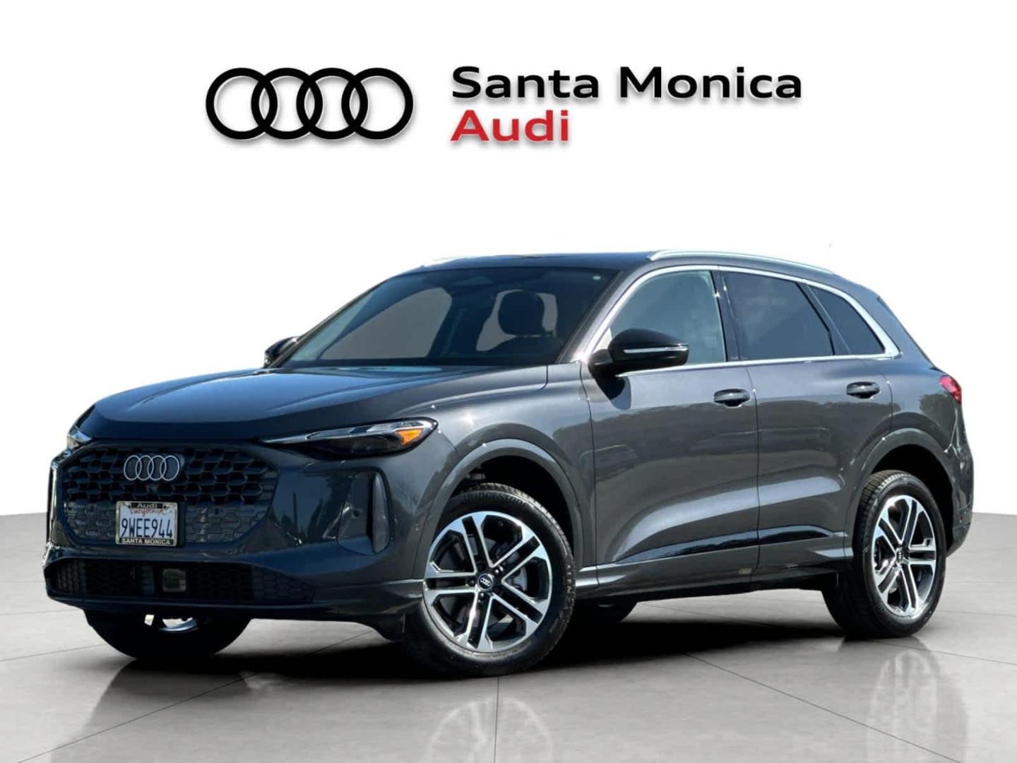 2025 Audi Q5 40 Premium's photo