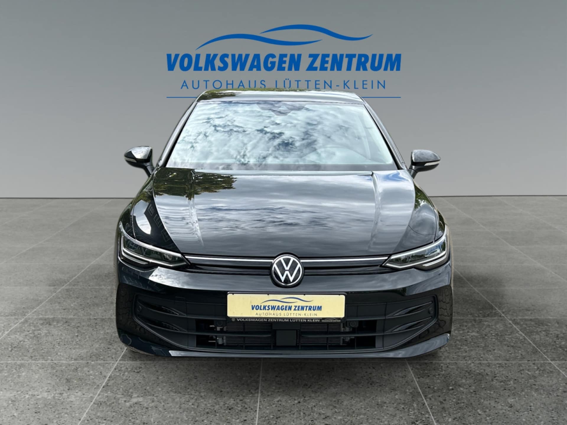 Volkswagen Golf Life