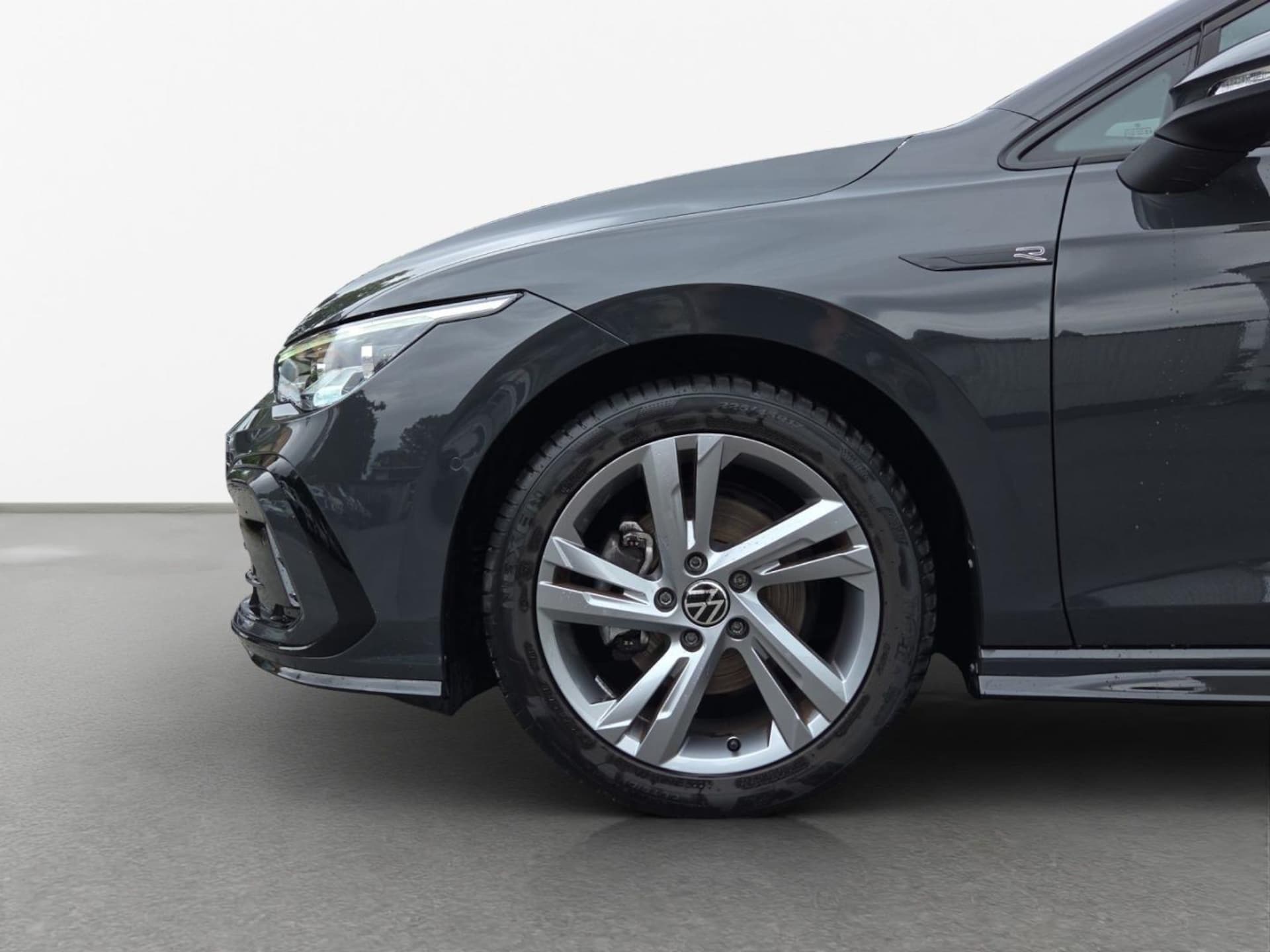 Volkswagen Golf Variant R-Line