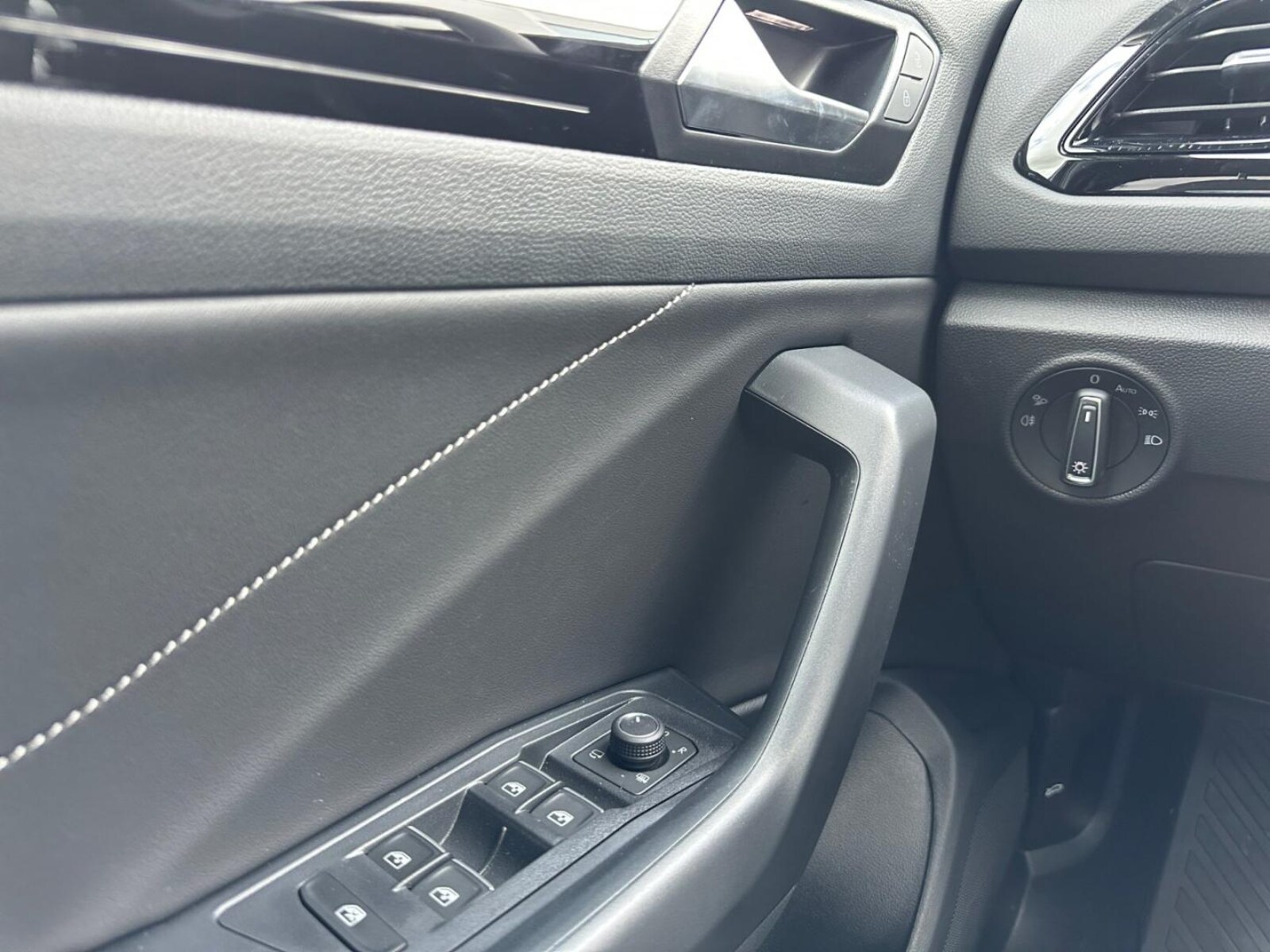 Volkswagen T-Roc – Bild 21