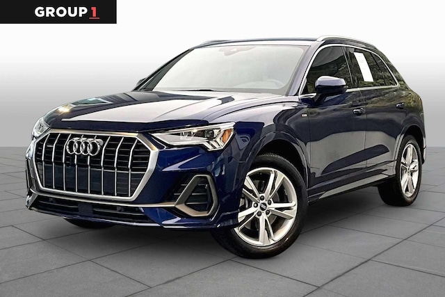 2022 Audi Q3
