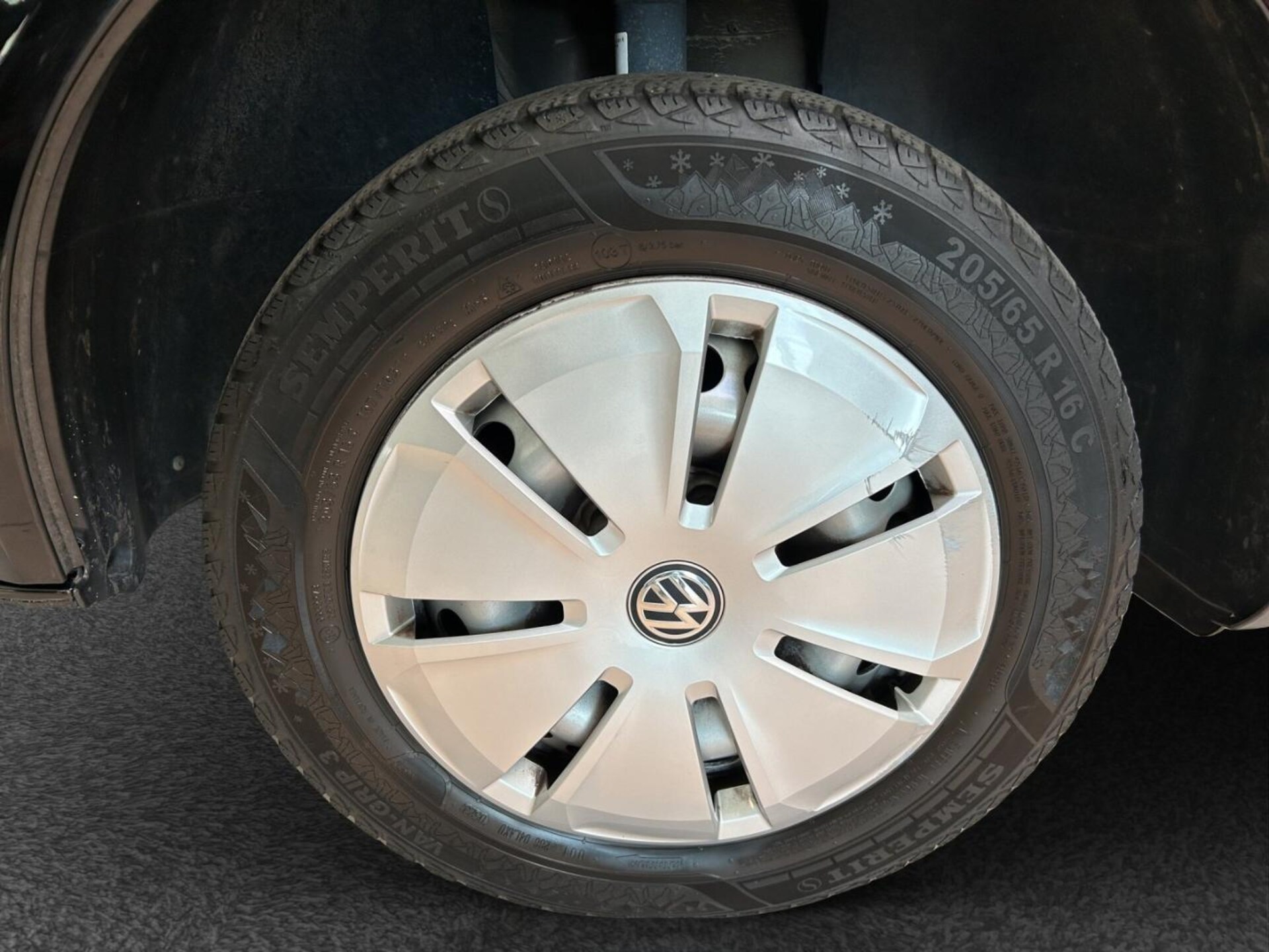 Volkswagen T6.1 Transporter Kasten kurzer Radstand