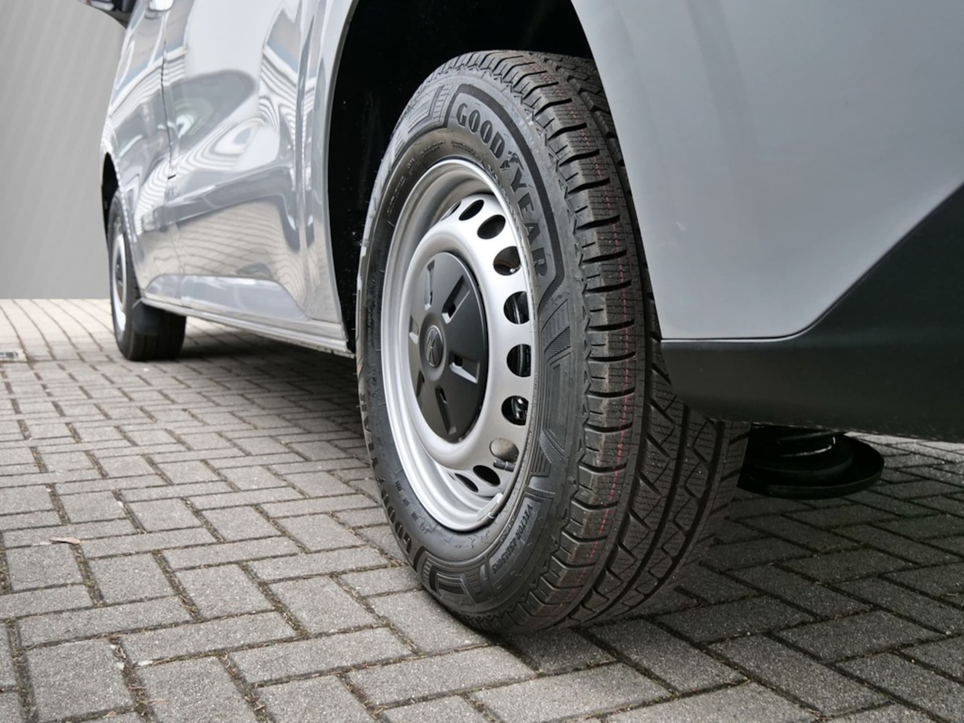 Volkswagen Transporter Kasten kurzer Radstand