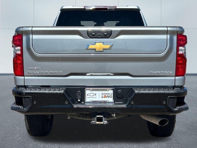 2025 Chevrolet Silverado