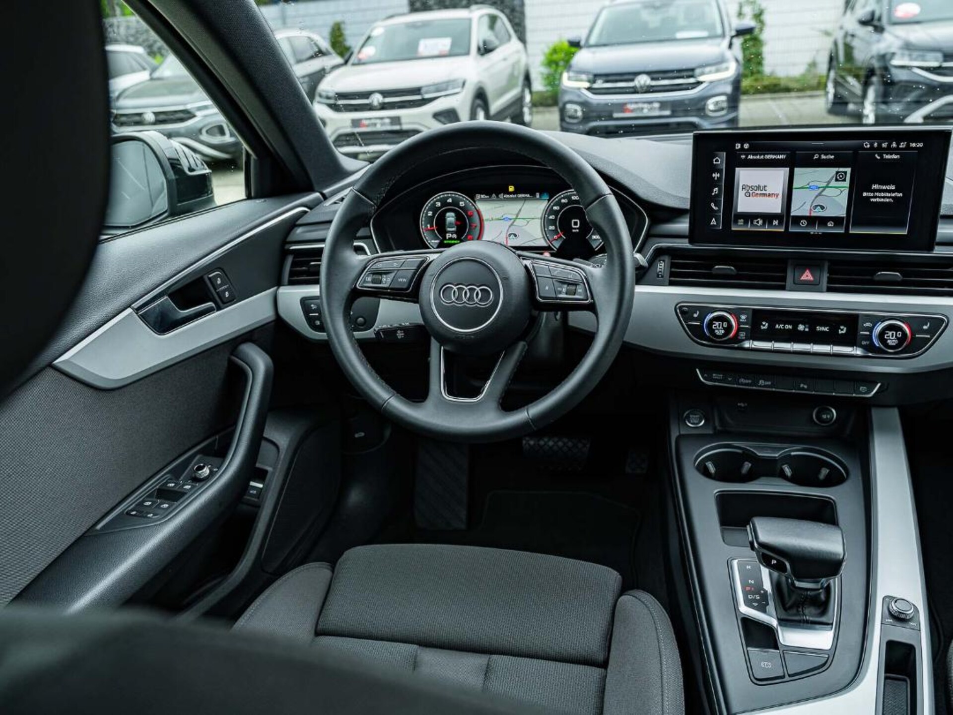 Audi A4 Limousine S line
