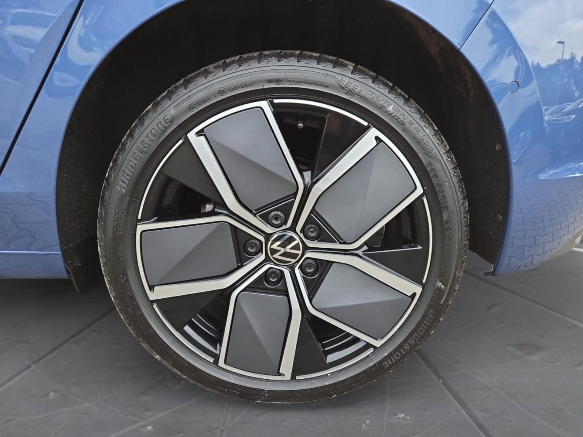 Volkswagen Golf Style