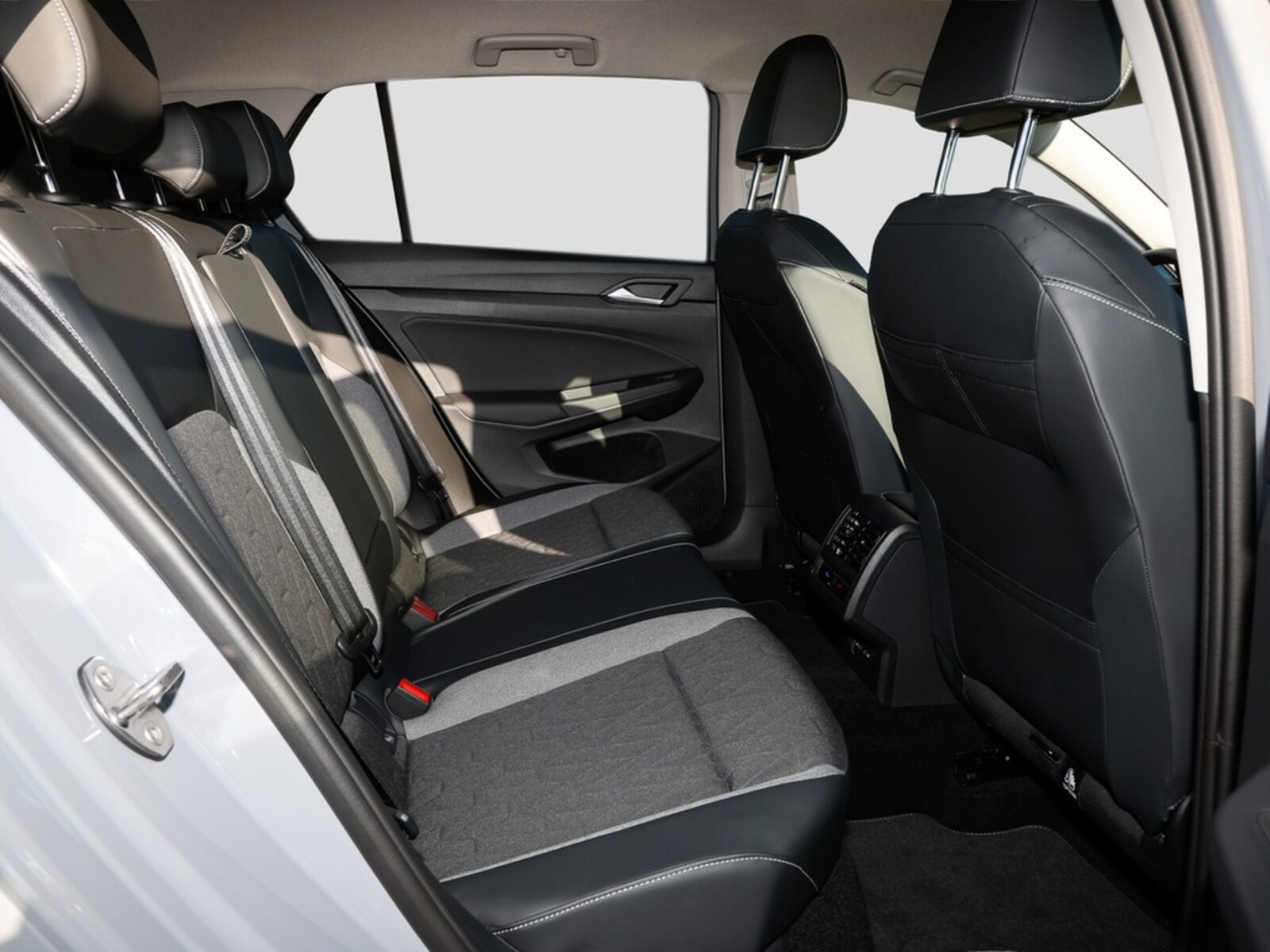 Volkswagen Golf – Bild 10
