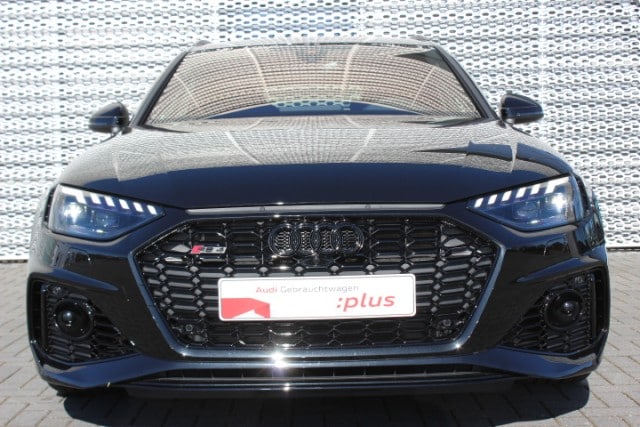 Image about Audi RS 4 Avant TFSI quattro tiptronic